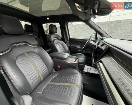 Серый Rivian R1T, объемом двигателя 0 л и пробегом 22 тыс. км за 47000 $, фото 5 на Automoto.ua