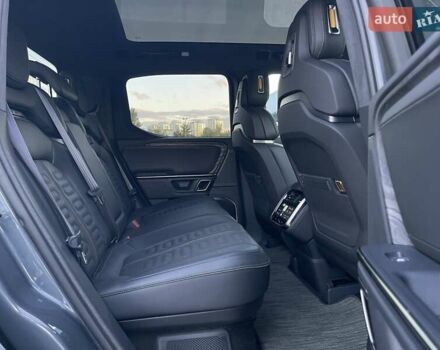 Серый Rivian R1T, объемом двигателя 0 л и пробегом 3 тыс. км за 57800 $, фото 63 на Automoto.ua