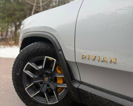 Сірий Rivian R1T, об'ємом двигуна 0 л та пробігом 63 тис. км за 43500 $, фото 20 на Automoto.ua