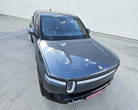 Серый Rivian R1T, объемом двигателя 0 л и пробегом 70 тыс. км за 43900 $, фото 22 на Automoto.ua