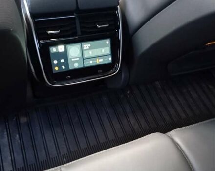 Серый Rivian R1T, объемом двигателя 0 л и пробегом 86 тыс. км за 43500 $, фото 18 на Automoto.ua