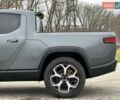 Сірий Rivian R1T, об'ємом двигуна 0 л та пробігом 43 тис. км за 41000 $, фото 9 на Automoto.ua
