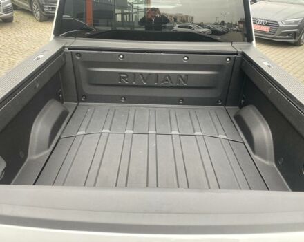 Серый Rivian R1T, объемом двигателя 100 л и пробегом 30 тыс. км за 65000 $, фото 20 на Automoto.ua