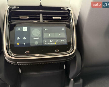 Сірий Rivian R1T, об'ємом двигуна 0 л та пробігом 56 тис. км за 42850 $, фото 49 на Automoto.ua