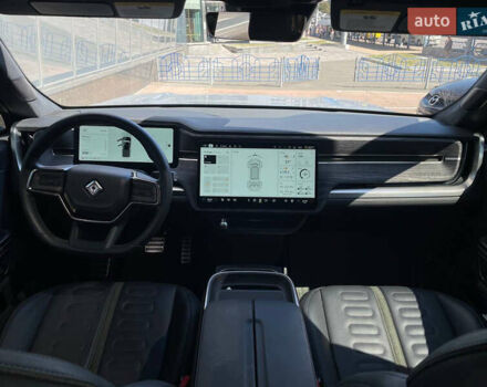 Серый Rivian R1T, объемом двигателя 0 л и пробегом 20 тыс. км за 57699 $, фото 10 на Automoto.ua