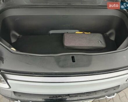 Сірий Rivian R1T, об'ємом двигуна 0 л та пробігом 49 тис. км за 43500 $, фото 25 на Automoto.ua