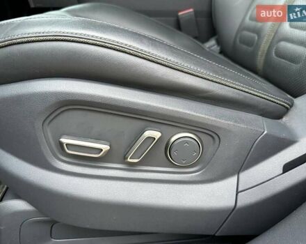 Сірий Rivian R1T, об'ємом двигуна 0 л та пробігом 43 тис. км за 41000 $, фото 17 на Automoto.ua