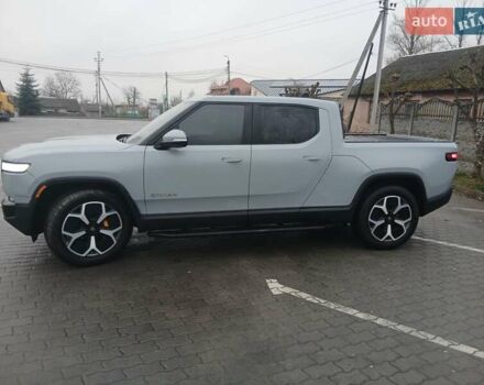 Сірий Rivian R1T, об'ємом двигуна 0 л та пробігом 49 тис. км за 43500 $, фото 2 на Automoto.ua