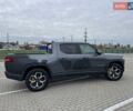 Сірий Rivian R1T, об'ємом двигуна 0 л та пробігом 68 тис. км за 37300 $, фото 8 на Automoto.ua
