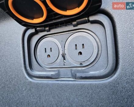 Сірий Rivian R1T, об'ємом двигуна 0 л та пробігом 59 тис. км за 52499 $, фото 35 на Automoto.ua