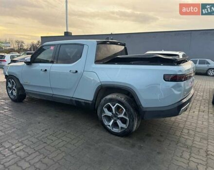 Сірий Rivian R1T, об'ємом двигуна 0 л та пробігом 62 тис. км за 32500 $, фото 8 на Automoto.ua