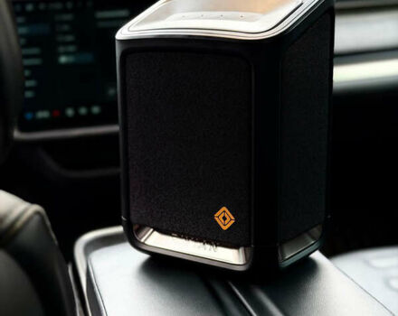 Сірий Rivian R1T, об'ємом двигуна 0 л та пробігом 63 тис. км за 43500 $, фото 7 на Automoto.ua