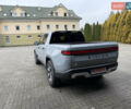 Сірий Rivian R1T, об'ємом двигуна 0 л та пробігом 56 тис. км за 42850 $, фото 5 на Automoto.ua