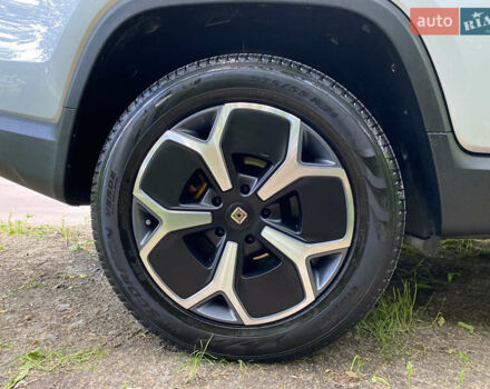 Сірий Rivian R1T, об'ємом двигуна 0 л та пробігом 15 тис. км за 53700 $, фото 16 на Automoto.ua