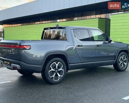 Серый Rivian R1T, объемом двигателя 0 л и пробегом 3 тыс. км за 57800 $, фото 22 на Automoto.ua