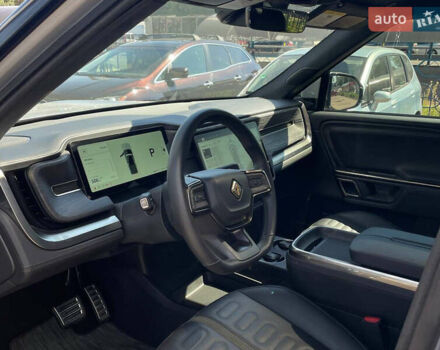 Серый Rivian R1T, объемом двигателя 0 л и пробегом 20 тыс. км за 57699 $, фото 11 на Automoto.ua