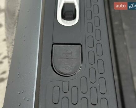 Сірий Rivian R1T, об'ємом двигуна 0 л та пробігом 43 тис. км за 41000 $, фото 14 на Automoto.ua