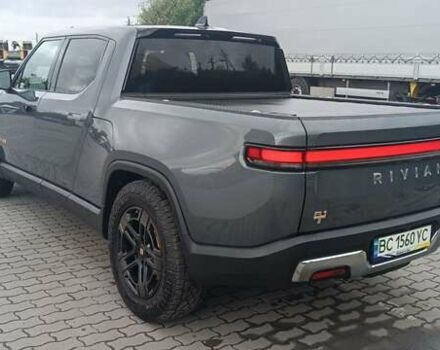 Серый Rivian R1T, объемом двигателя 0 л и пробегом 50 тыс. км за 45000 $, фото 3 на Automoto.ua