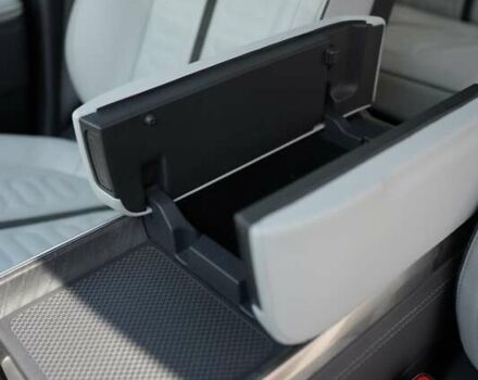 Серый Rivian R1T, объемом двигателя 0 л и пробегом 43 тыс. км за 47500 $, фото 25 на Automoto.ua