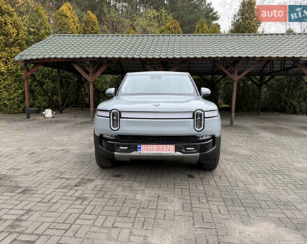 Сірий Rivian R1T, об'ємом двигуна 0 л та пробігом 56 тис. км за 42850 $, фото 11 на Automoto.ua