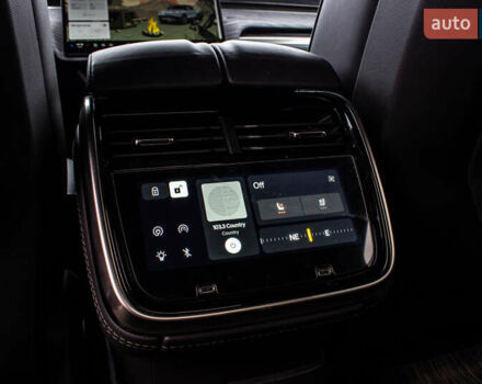 Сірий Rivian R1T, об'ємом двигуна 0 л та пробігом 20 тис. км за 52000 $, фото 24 на Automoto.ua