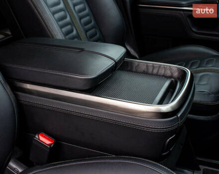 Сірий Rivian R1T, об'ємом двигуна 0 л та пробігом 20 тис. км за 52000 $, фото 63 на Automoto.ua