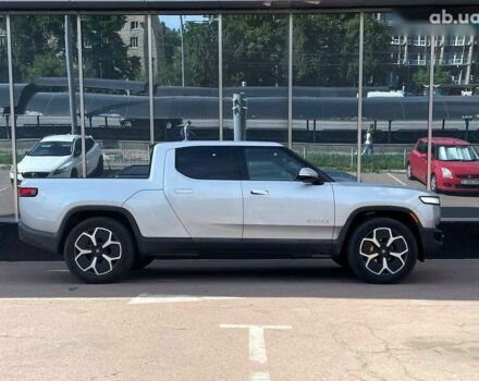 Серый Rivian R1T, объемом двигателя 0 л и пробегом 25 тыс. км за 67600 $, фото 3 на Automoto.ua
