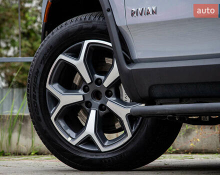 Серый Rivian R1T, объемом двигателя 0 л и пробегом 17 тыс. км за 50000 $, фото 26 на Automoto.ua