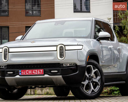 Серый Rivian R1T, объемом двигателя 0 л и пробегом 17 тыс. км за 50000 $, фото 6 на Automoto.ua
