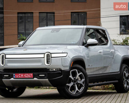 Серый Rivian R1T, объемом двигателя 0 л и пробегом 17 тыс. км за 50000 $, фото 5 на Automoto.ua