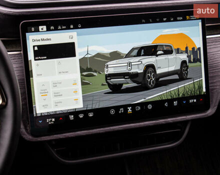 Серый Rivian R1T, объемом двигателя 0 л и пробегом 17 тыс. км за 50000 $, фото 38 на Automoto.ua