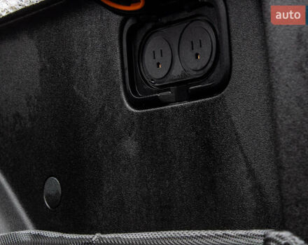 Сірий Rivian R1T, об'ємом двигуна 0 л та пробігом 20 тис. км за 52000 $, фото 25 на Automoto.ua