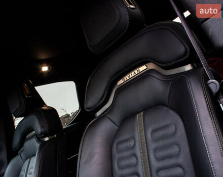 Сірий Rivian R1T, об'ємом двигуна 0 л та пробігом 20 тис. км за 52000 $, фото 73 на Automoto.ua