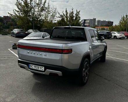 Сірий Rivian R1T, об'ємом двигуна 0 л та пробігом 20 тис. км за 50000 $, фото 10 на Automoto.ua