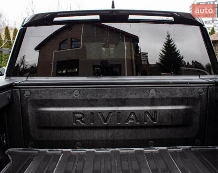 Сірий Rivian R1T, об'ємом двигуна 0 л та пробігом 20 тис. км за 52000 $, фото 19 на Automoto.ua