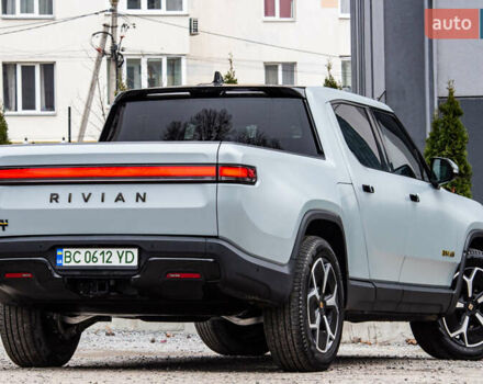 Сірий Rivian R1T, об'ємом двигуна 0 л та пробігом 20 тис. км за 52000 $, фото 10 на Automoto.ua