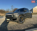 Серый Rivian R1T, объемом двигателя 0 л и пробегом 23 тыс. км за 49900 $, фото 2 на Automoto.ua