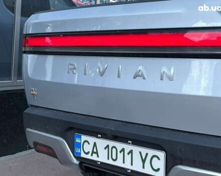 Серый Rivian R1T, объемом двигателя 0 л и пробегом 25 тыс. км за 58900 $, фото 11 на Automoto.ua