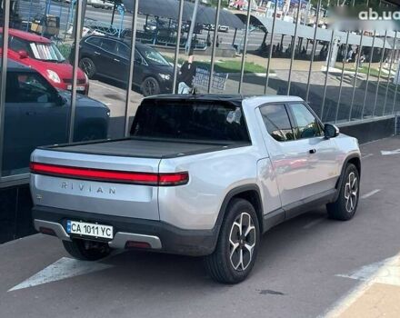 Серый Rivian R1T, объемом двигателя 0 л и пробегом 25 тыс. км за 58900 $, фото 8 на Automoto.ua