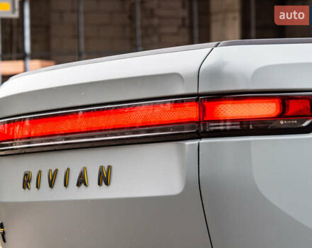 Сірий Rivian R1T, об'ємом двигуна 0 л та пробігом 20 тис. км за 52000 $, фото 14 на Automoto.ua