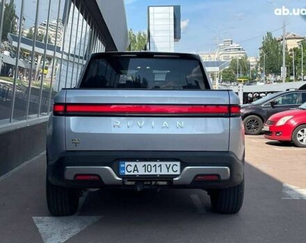 Серый Rivian R1T, объемом двигателя 0 л и пробегом 25 тыс. км за 58900 $, фото 6 на Automoto.ua