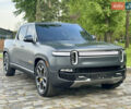 Серый Rivian R1T, объемом двигателя 0 л и пробегом 50 тыс. км за 49999 $, фото 3 на Automoto.ua