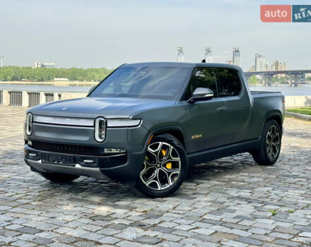 Серый Rivian R1T, объемом двигателя 0 л и пробегом 50 тыс. км за 49999 $, фото 1 на Automoto.ua