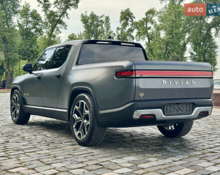 Серый Rivian R1T, объемом двигателя 0 л и пробегом 50 тыс. км за 49999 $, фото 11 на Automoto.ua