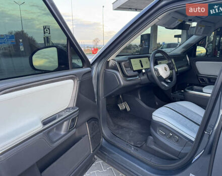 Rivian R1T 2023 у Ужгороді на Automoto.ua Сірий Rivian R1T, об'ємом двигуна 0 л та пробігом 34 тис. км за 46900 $, фото 29 на Automoto.ua