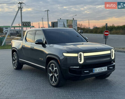 Rivian R1T 2023 у Ужгороді на Automoto.ua Сірий Rivian R1T, об'ємом двигуна 0 л та пробігом 34 тис. км за 46900 $, фото 10 на Automoto.ua