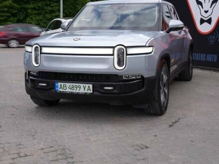 Серый Rivian R1T, объемом двигателя 0 л и пробегом 43 тыс. км за 47500 $, фото 1 на Automoto.ua