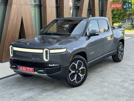 Rivian R1T 2022 в Луцке на Automoto.ua Серый Rivian R1T, объемом двигателя 0 л и пробегом 40 тыс. км за 54000 $, фото 1 на Automoto.ua