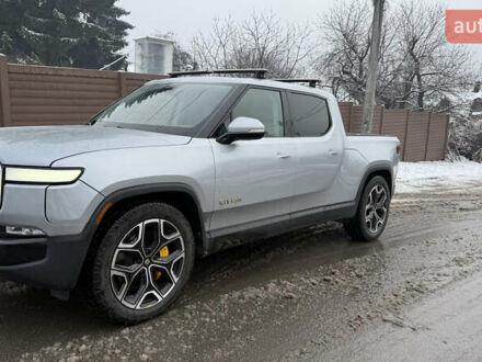 Сірий Rivian R1T, об'ємом двигуна 0 л та пробігом 35 тис. км за 57500 $, фото 1 на Automoto.ua