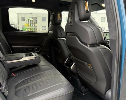 Синий Rivian R1T, объемом двигателя 0 л и пробегом 58 тыс. км за 40000 $, фото 45 на Automoto.ua